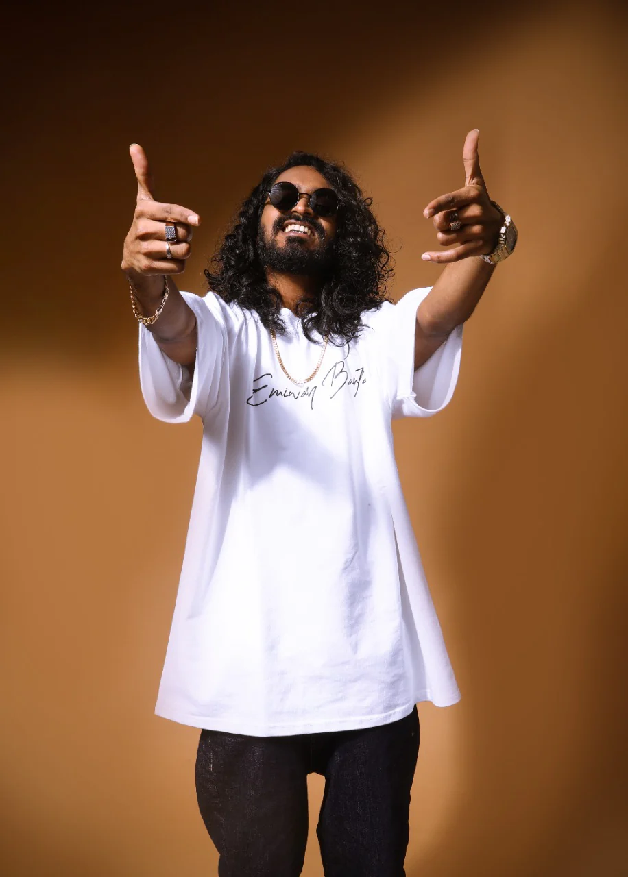EB SIGNATURE WHITE T-SHIRT - Image 4